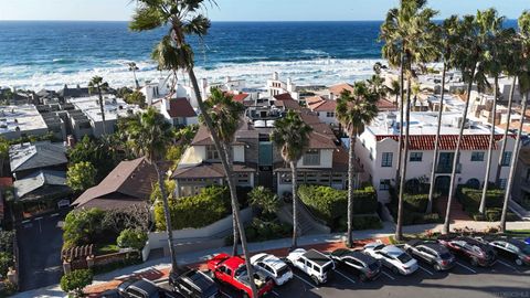 Photo of 302 Prospect St #6, La Jolla, CA 92037 (MLS # 2600882)