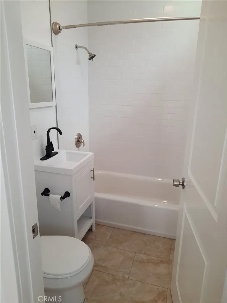 515 W 3rd