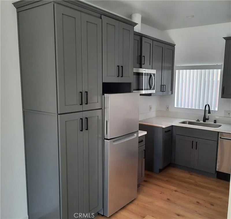 515 W 3rd