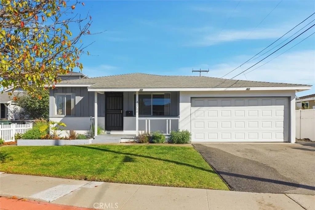 Photo of 20706 Mansel Avenue, Torrance, CA 90503 (MLS # SB26026808)