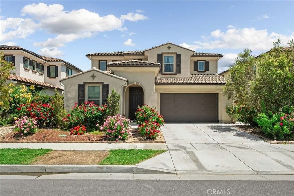 Photo of 4665 S Flagstone Avenue, Ontario, CA 91762 (MLS # IG26097386)