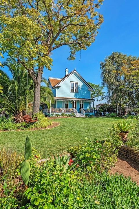 Photo of 2641 Massachusetts Ave, Lemon Grove, CA 91945 (MLS # NDP2602550)