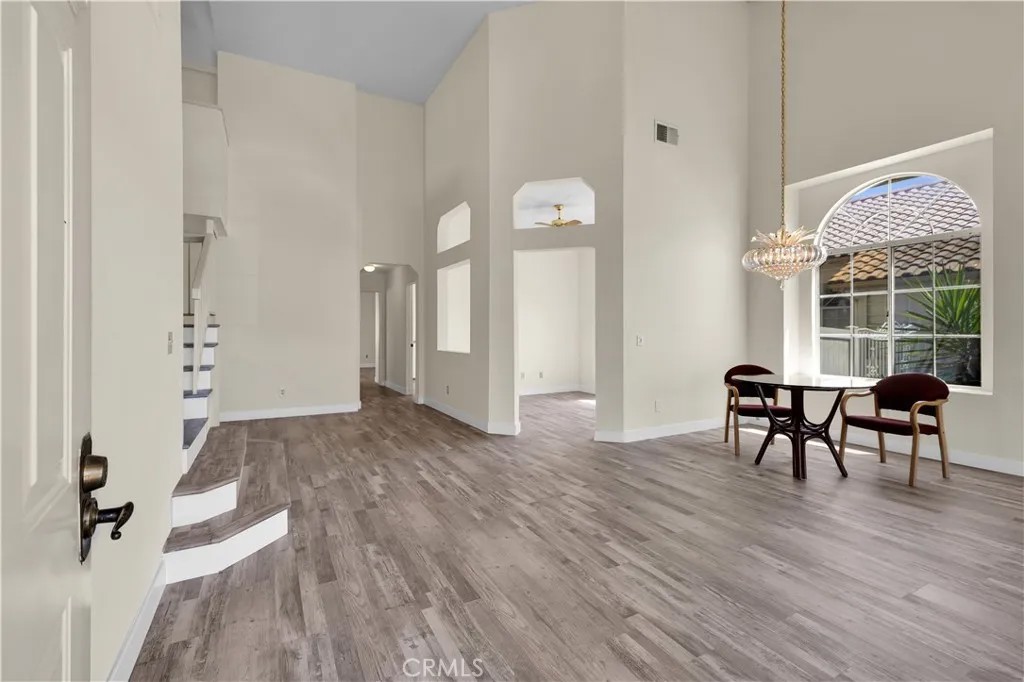 1182 Bel Air Court