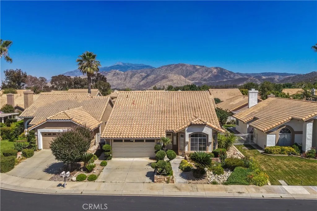 1182 Bel Air Court