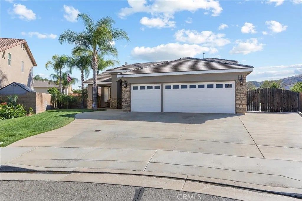 Photo of 25845 Lazy Cloud Way, Menifee, CA 92585 (MLS # IG26081384)