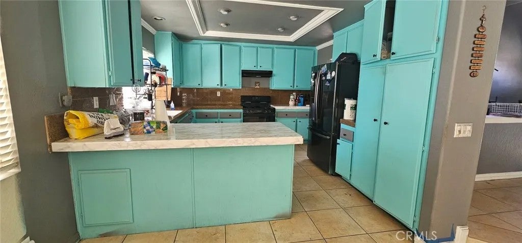 12781 Portola