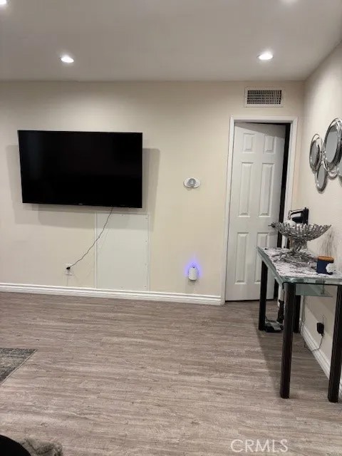 14551 Tupper 29