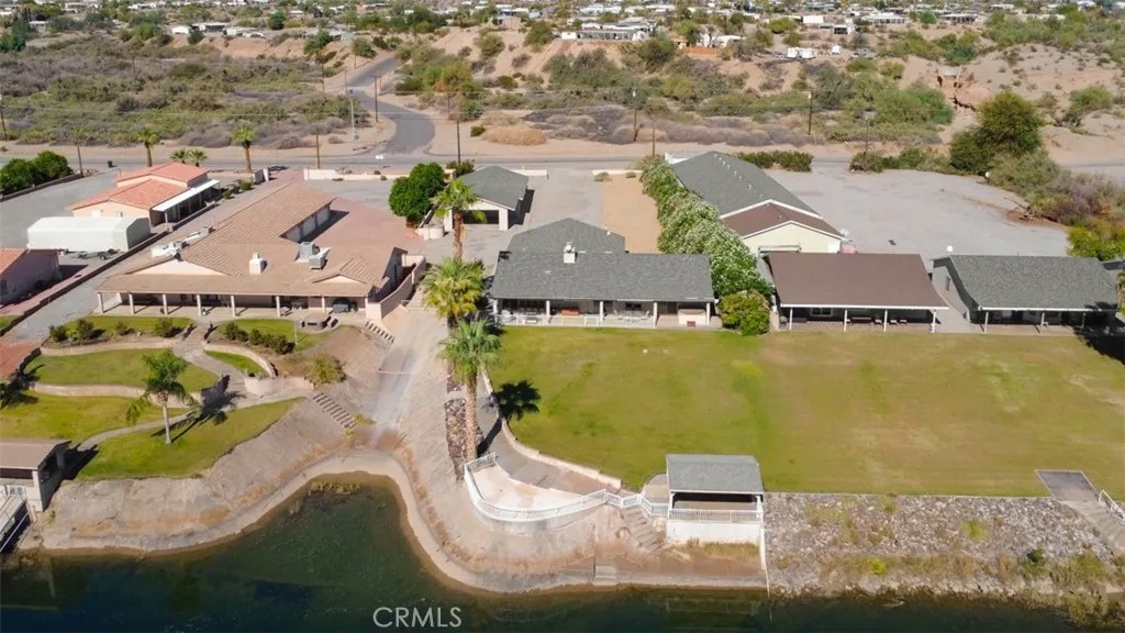 7449 Rio Vista