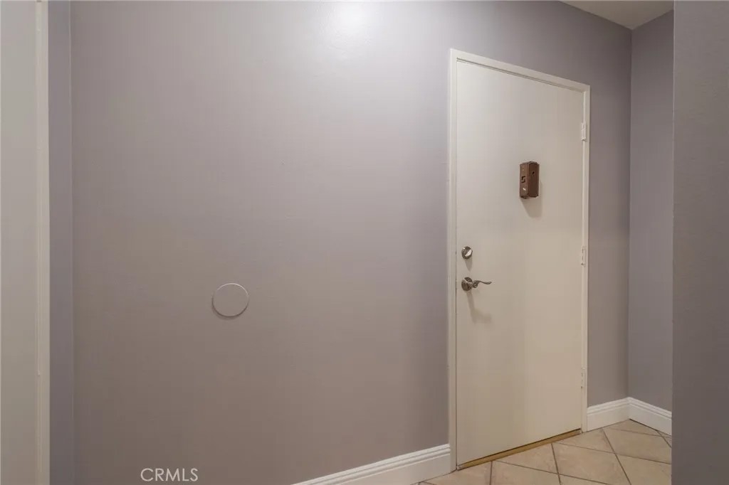 12030 Rochester #207 Avenue 207