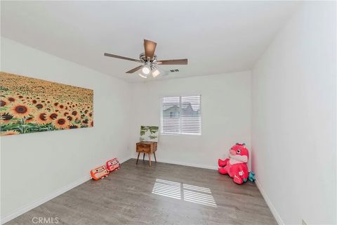 Tiny photo for 15581 Curry Pl, Fontana, CA 92336 (MLS # CV25246684)