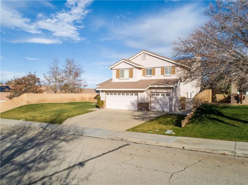 Photo of 42328 71st St, Lancaster, CA 93536 (MLS # SR26014405)