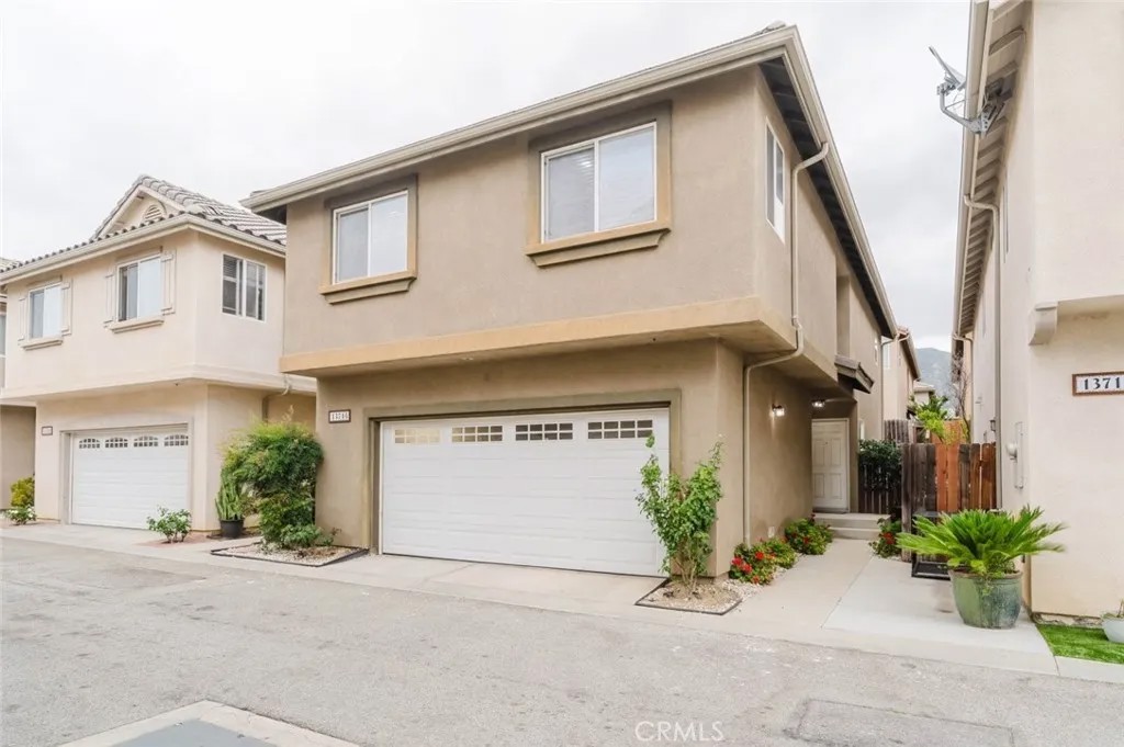 13714 Deane Lane