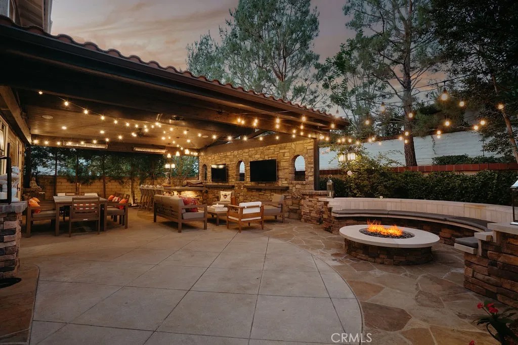 2555 Reynolds Drive