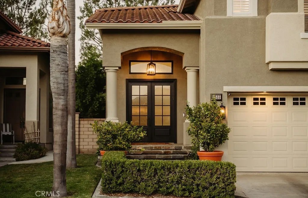 2555 Reynolds Drive