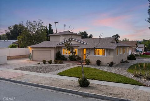 Photo of 1502 Stillman Ave, Redlands, CA 92374 (MLS # IG26083509)