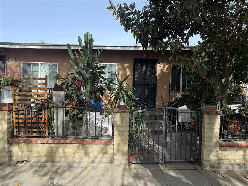 1515 E Young