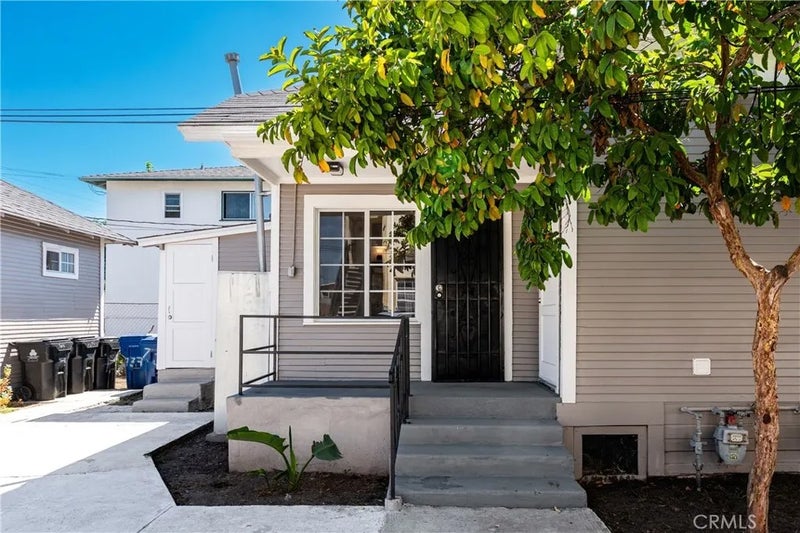737 E 47th Street