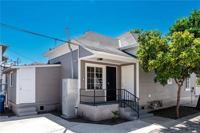 737 E 47th Street