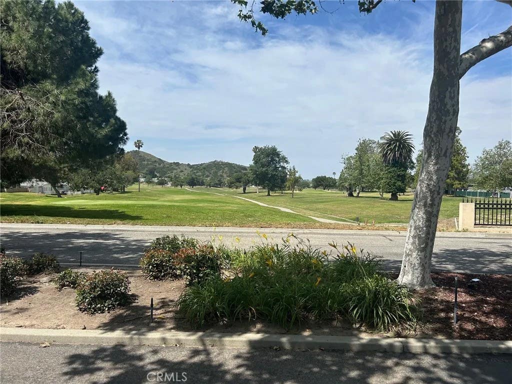 Photo of 24 Gitana Ave, Camarillo, CA 93012 (MLS # SR26077936)