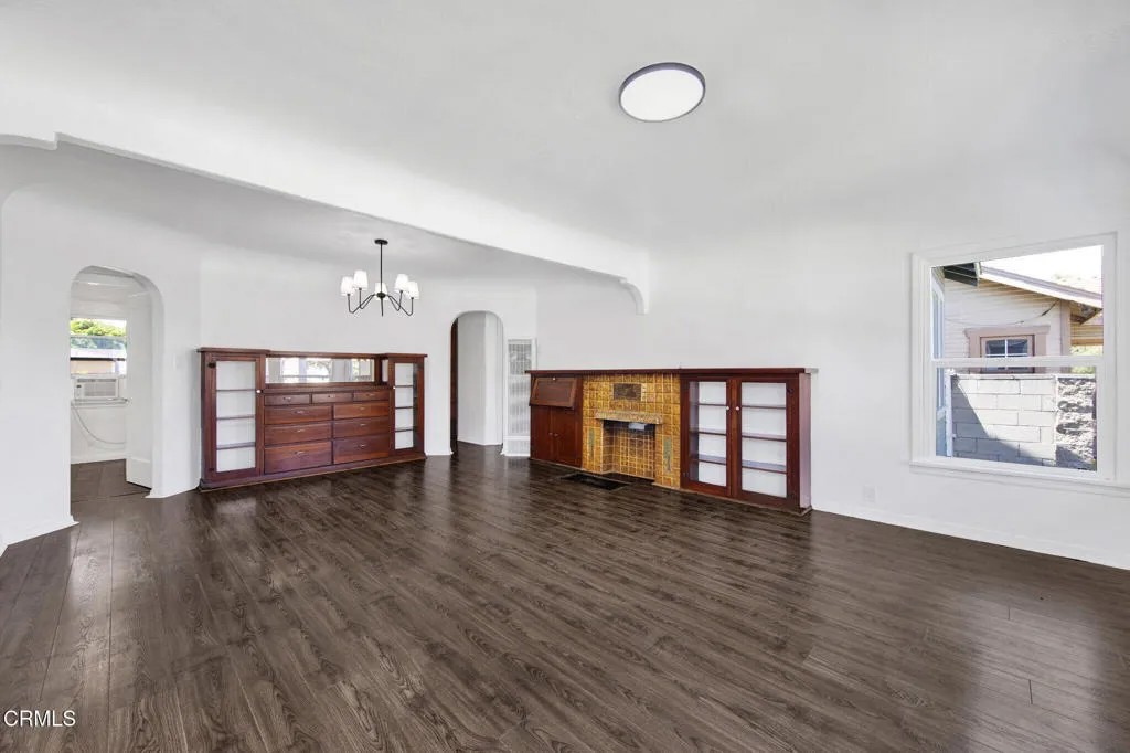 8312 Greenleaf Avenue