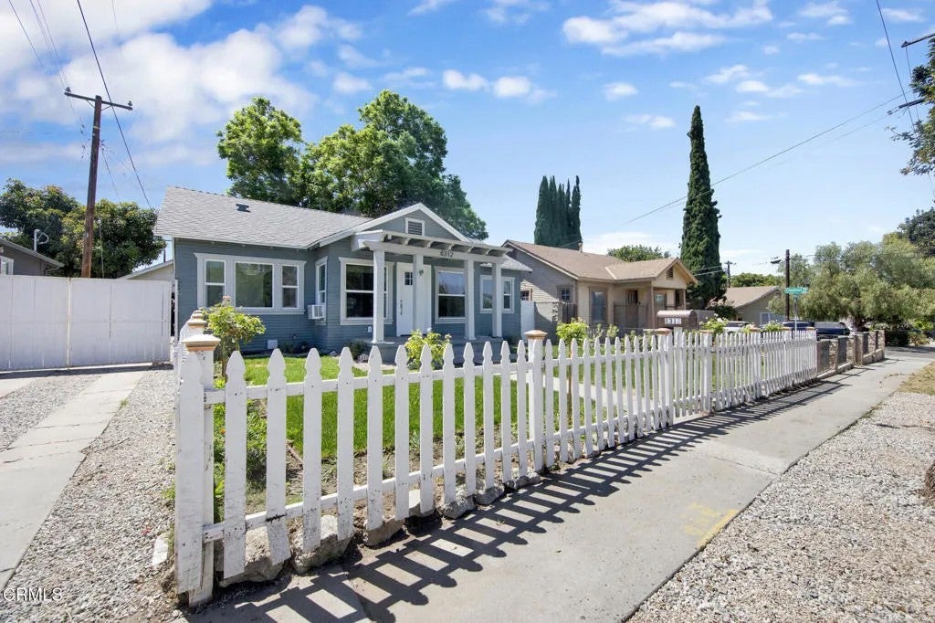 8312 Greenleaf Avenue