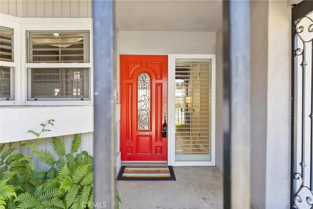 7613 Eastlorne Court