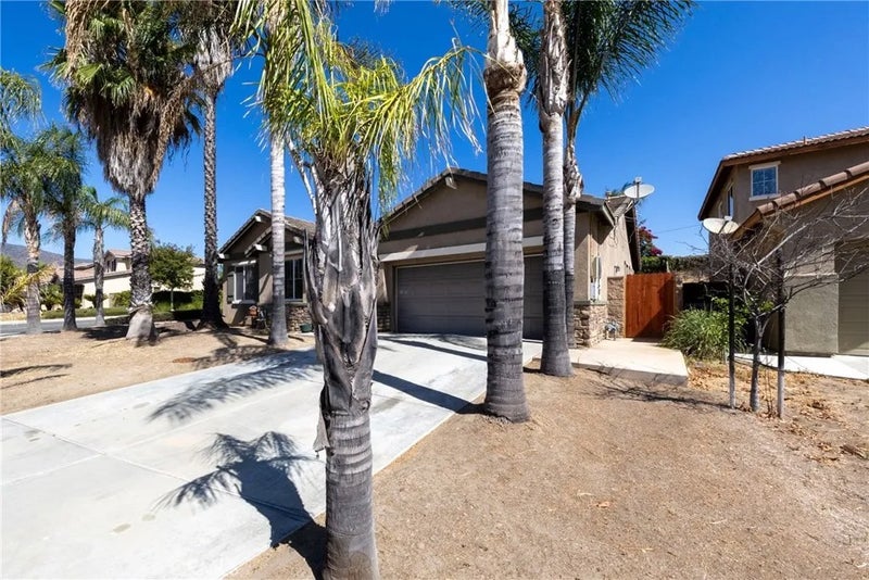 14855 Noblewood