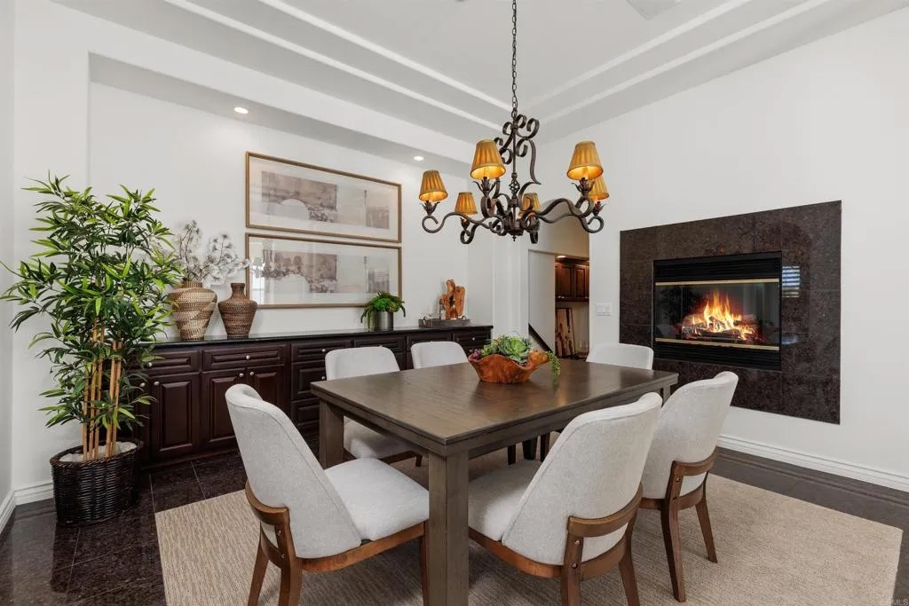 12440 Del Vino Ct