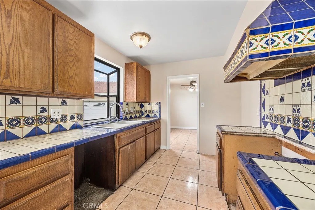 740 Albee