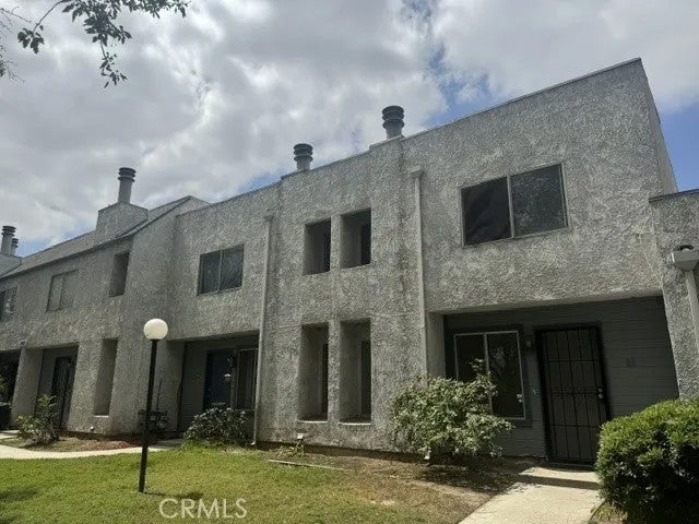 1565 Coulston 37