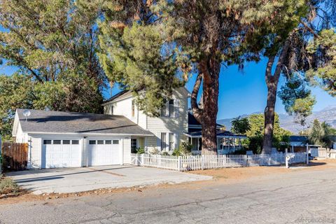 Tiny photo for 43978 C St, Hemet, CA 92544 (MLS # 250041304)