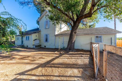 Tiny photo for 43978 C St, Hemet, CA 92544 (MLS # 250041304)