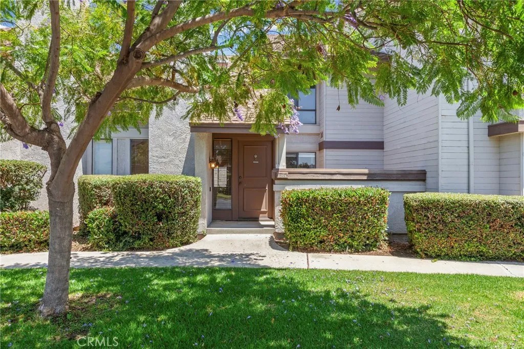 1204 Cobblestone