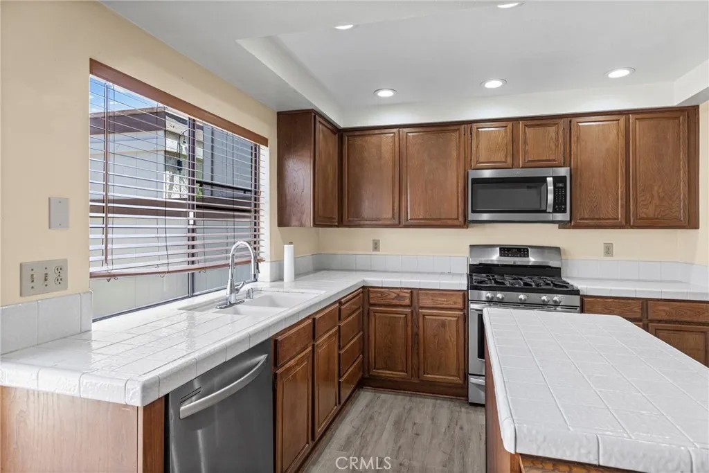1204 Cobblestone