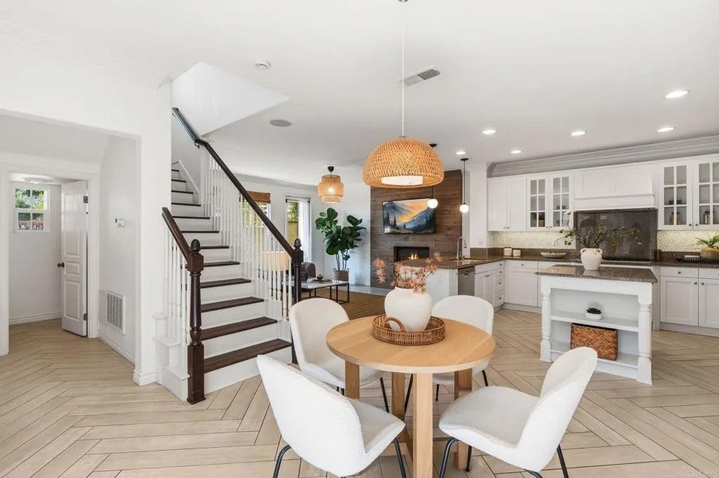2705 Plumeria Drive