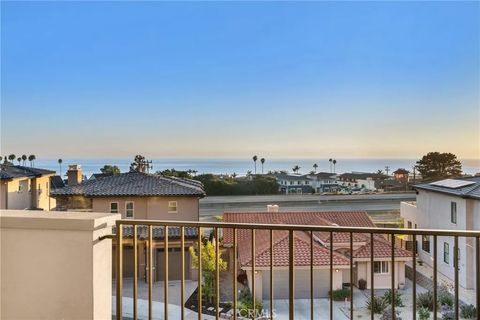 Tiny photo for 2734 Barcelona, Pismo Beach, CA 93449 (MLS # PI25235117)