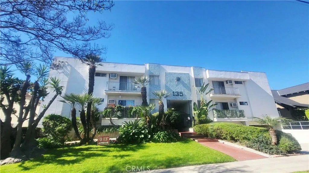 Photo of 135 N 5th Street, Alhambra, CA 91801 (MLS # WS26041080)