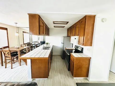 1274 Holly Ave, Imperial Beach, CA 91932 - #: 250044288