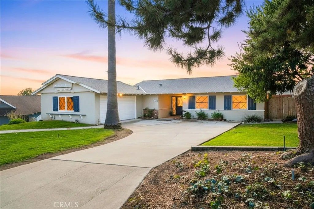 Photo of 8749 Calle Quebrada, Rancho Cucamonga, CA 91730 (MLS # CV25266088)