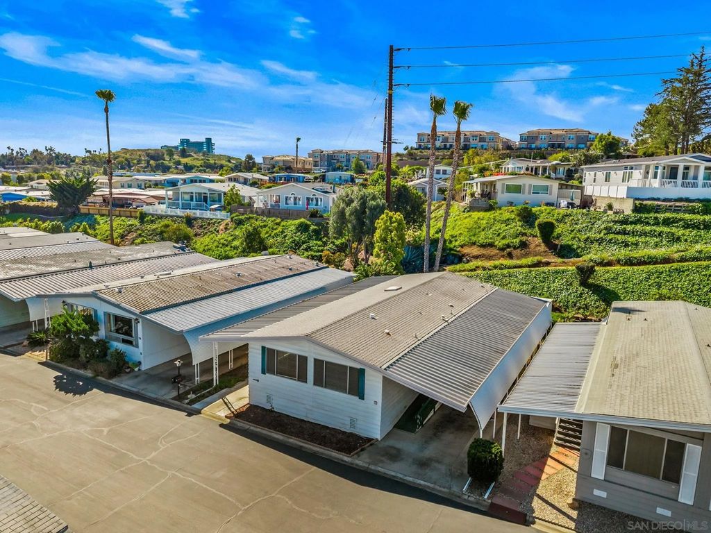 Photo of 1219 E barham Drive #37, San Marcos, CA 92078 (MLS # 260006944)