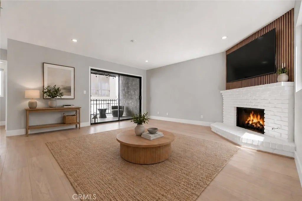 2117 Grant 1
