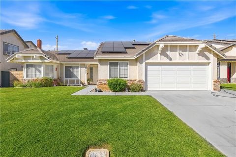 Photo of 2709 Sandstone Court, Palmdale, CA 93551 (MLS # SR26049797)