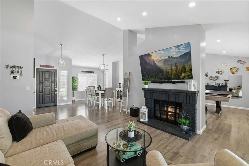 2709 Sandstone Court