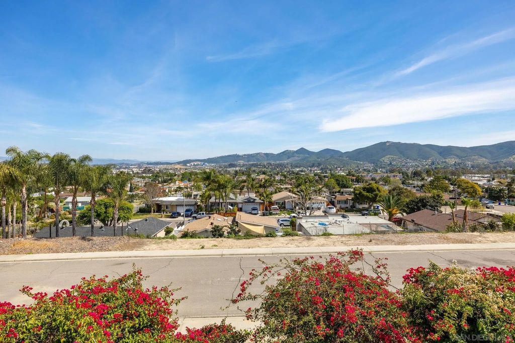 Photo of 3535 Linda Vista Dr #SPC 29, San Marcos, CA 92078 (MLS # 260006814)