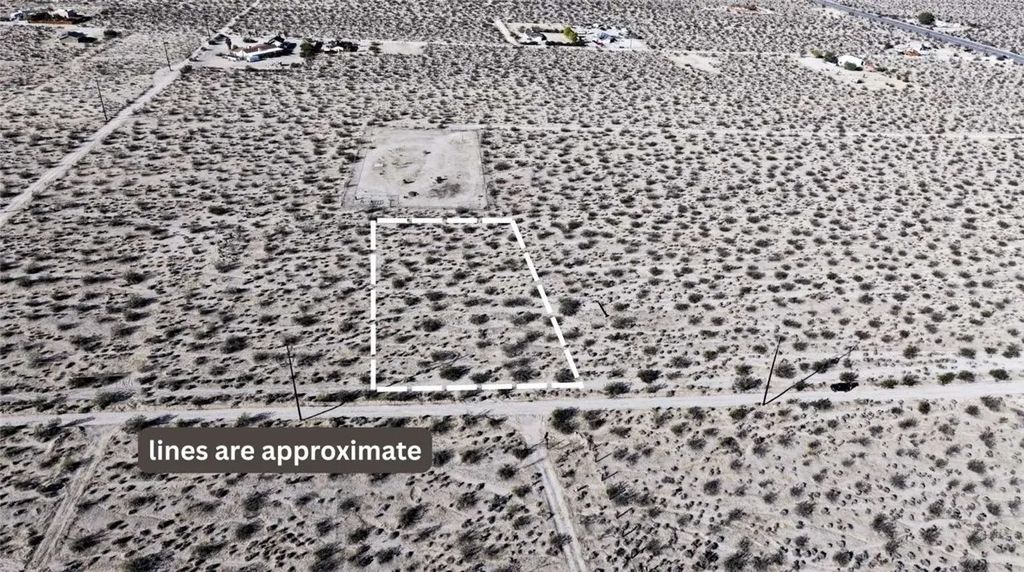 Photo of 659905 Dorth, 29 Palms, CA 92277 (MLS # FR25279687)