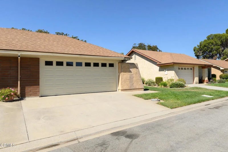 16159 Village 16