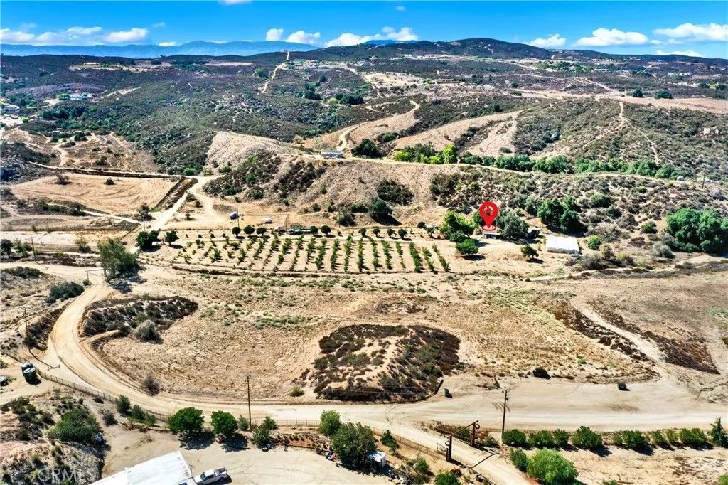 Photo of 39145 Calle Cordova, Temecula, CA 92592 (MLS # OC26075280)