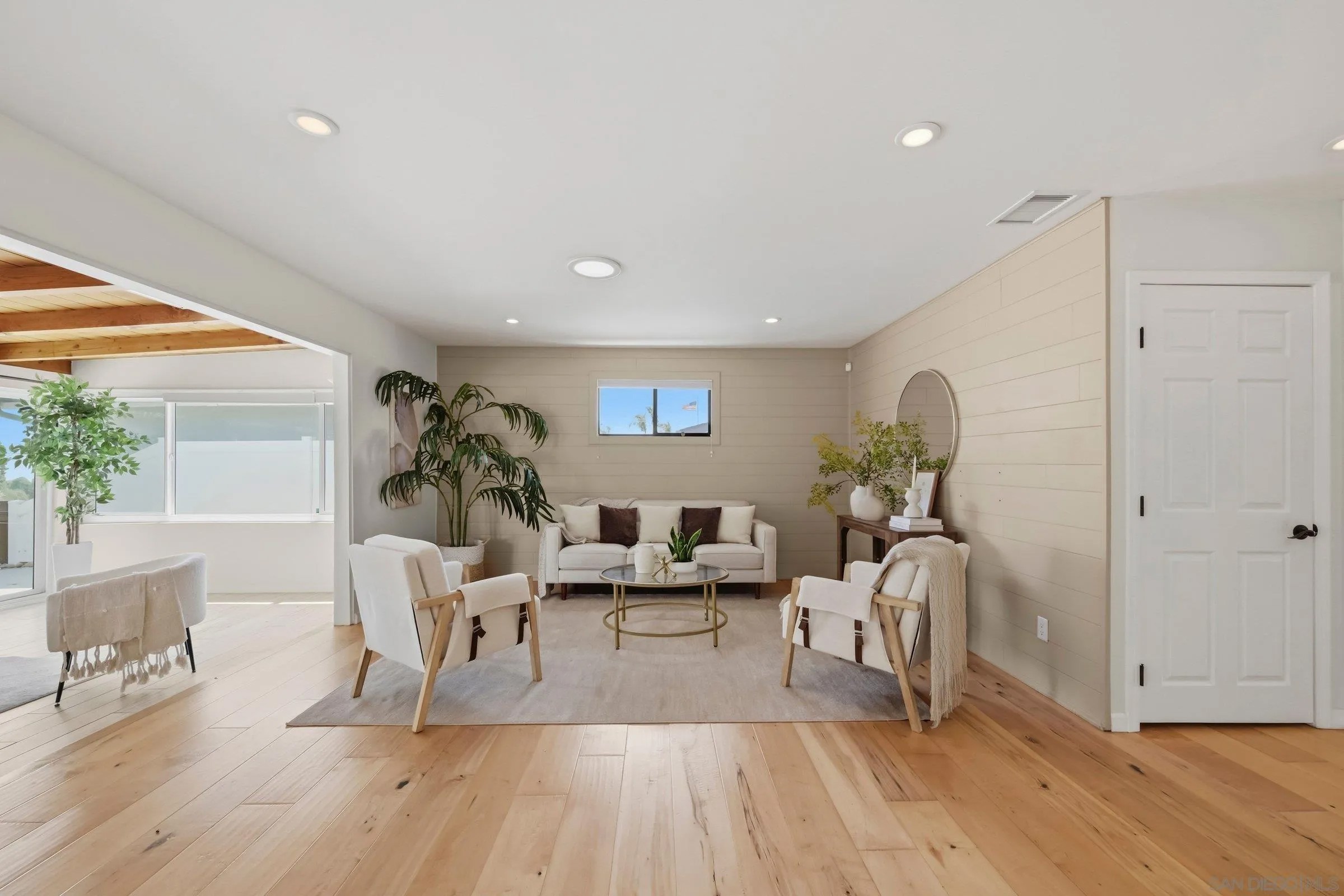 3265 Geddes Dr