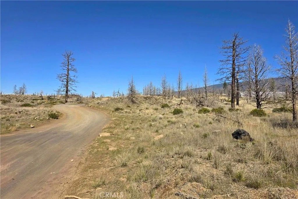 Photo of 34 Blk 43 Lot 34 Heinzelman Dr, Montague, CA 96064 (MLS # SN26065388)