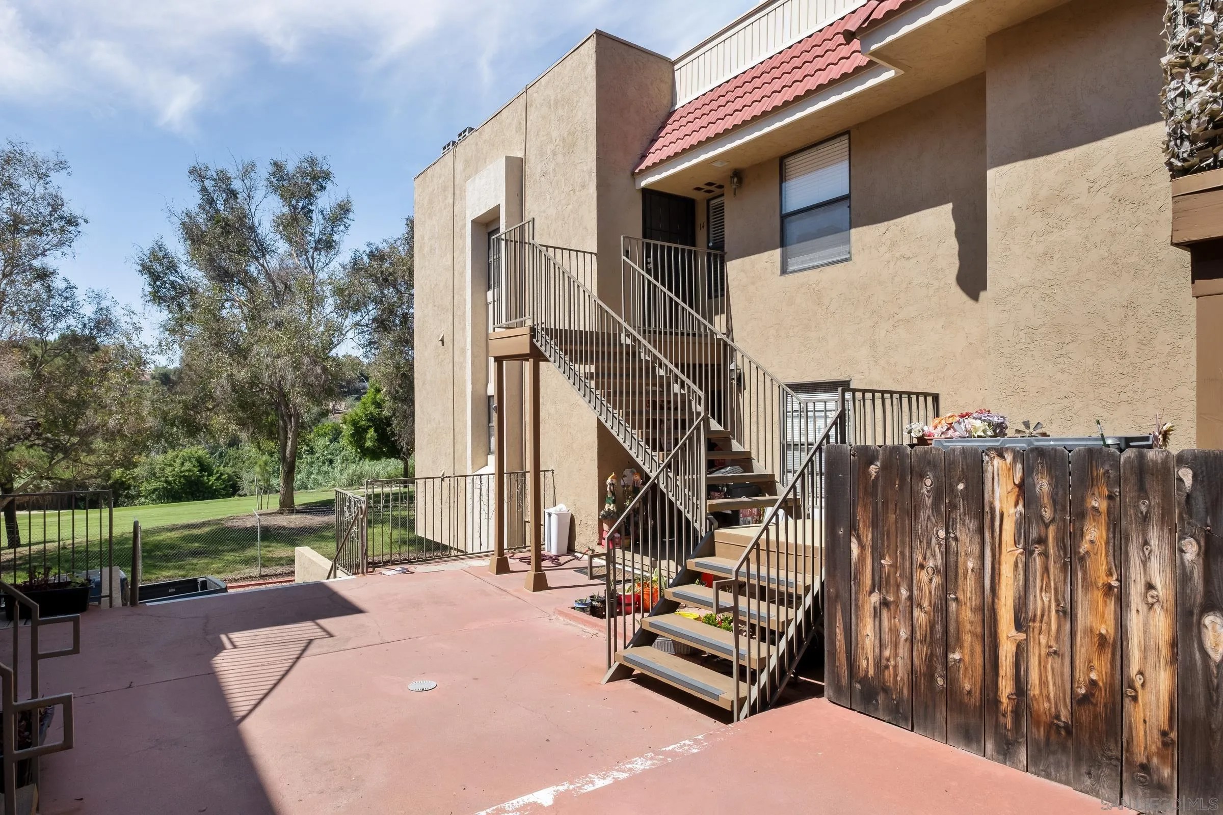 1824 Via Las Palmas 14